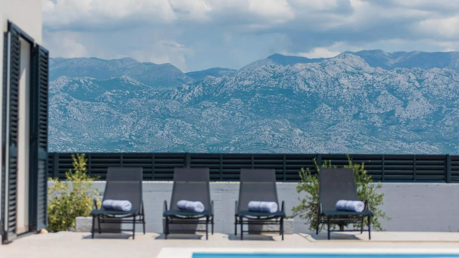 Designer Villa Neva With Magic Velebit View Ražanac