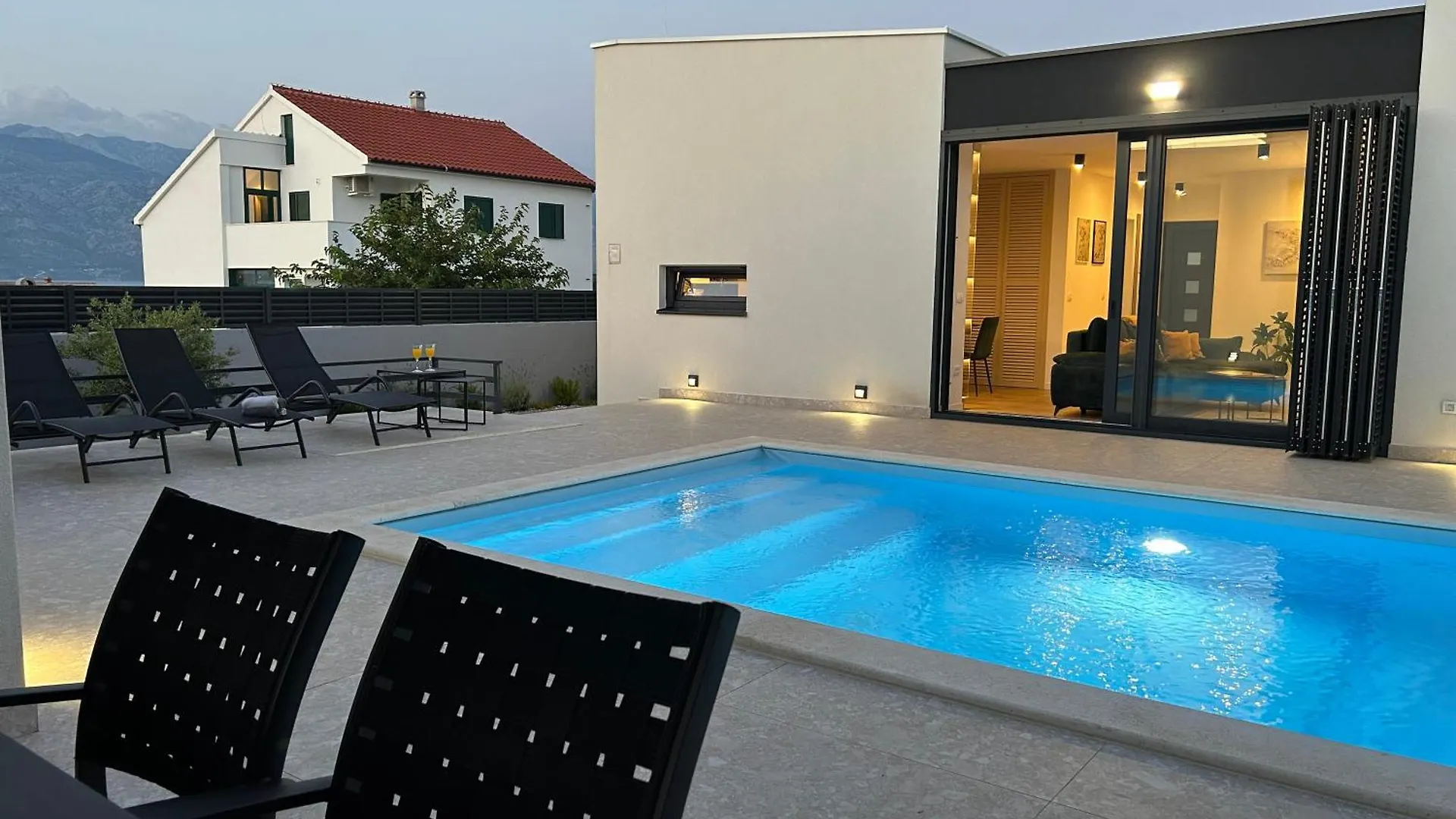 Designer Villa Neva With Magic Velebit View Ražanac
